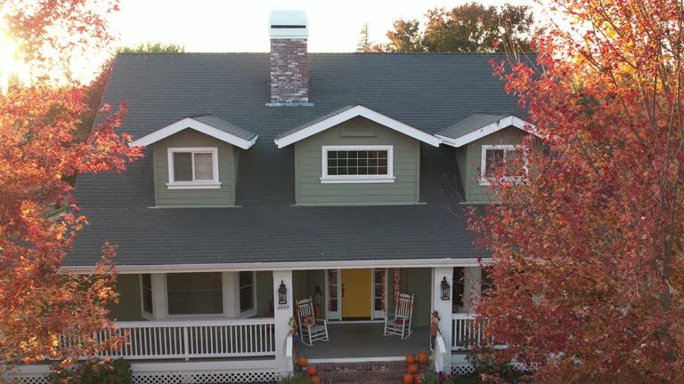 Best Roof Leak Repair  in Monfort Heights, OH